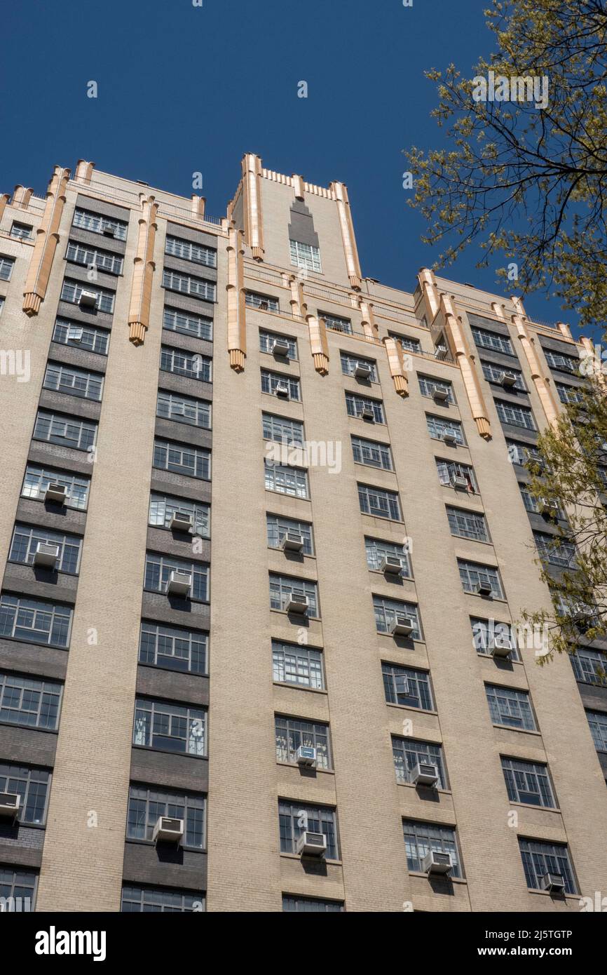 241 Central Park West es una casa de apartamentos de alquiler de lujo, Nueva York, EE.UU. 2022 Foto de stock