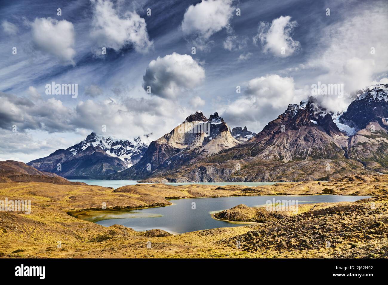 Paisaje montañoso, Parque Nacional Torres del Paine, Patagonia, Chile Foto de stock