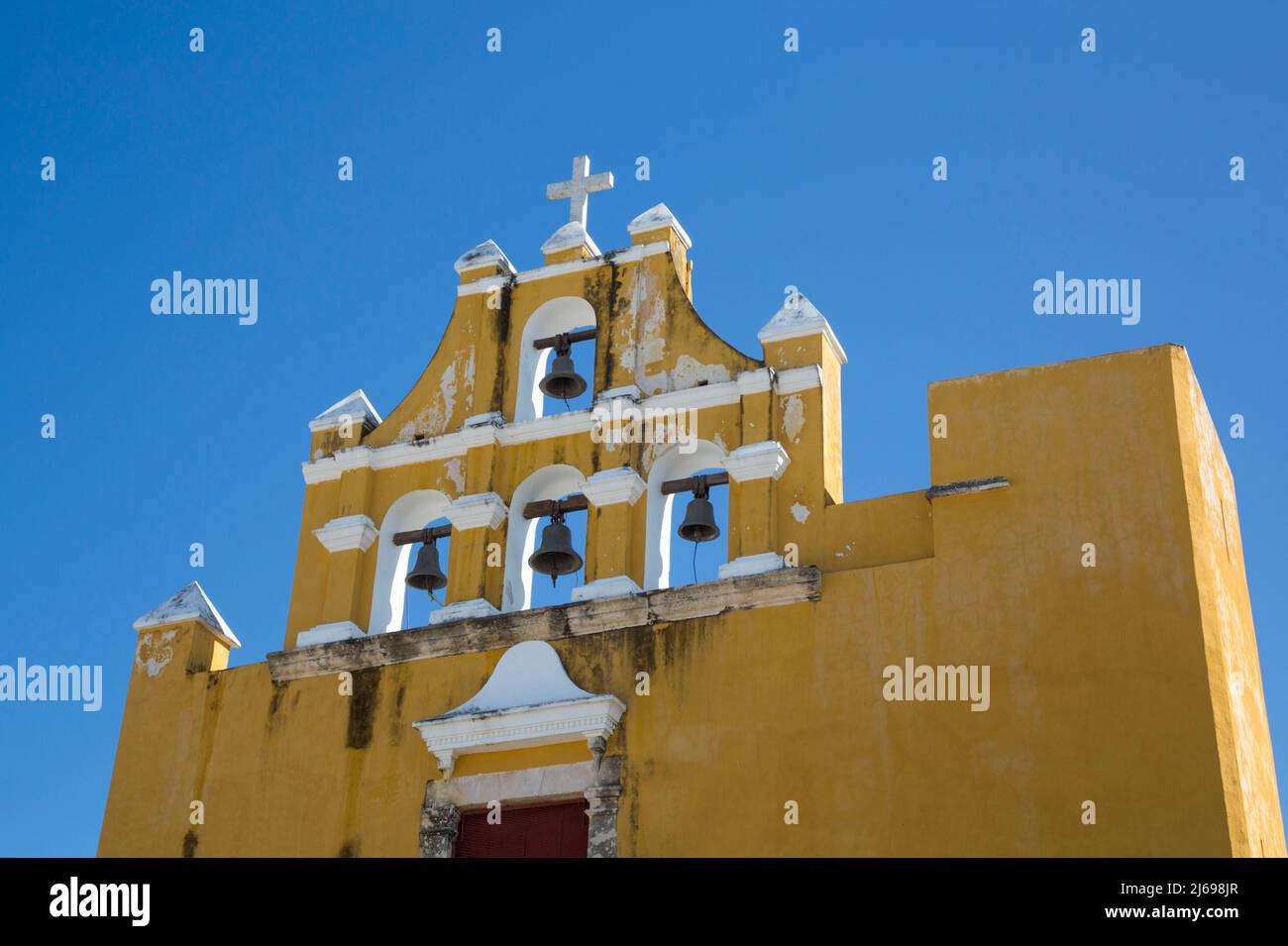 Campanario, Iglesia de El Dulce Nombre de Jesús, Casco Antiguo, Patrimonio de la Humanidad de la UNESCO, San Francisco de Campeche, Estado de Campeche, México Foto de stock