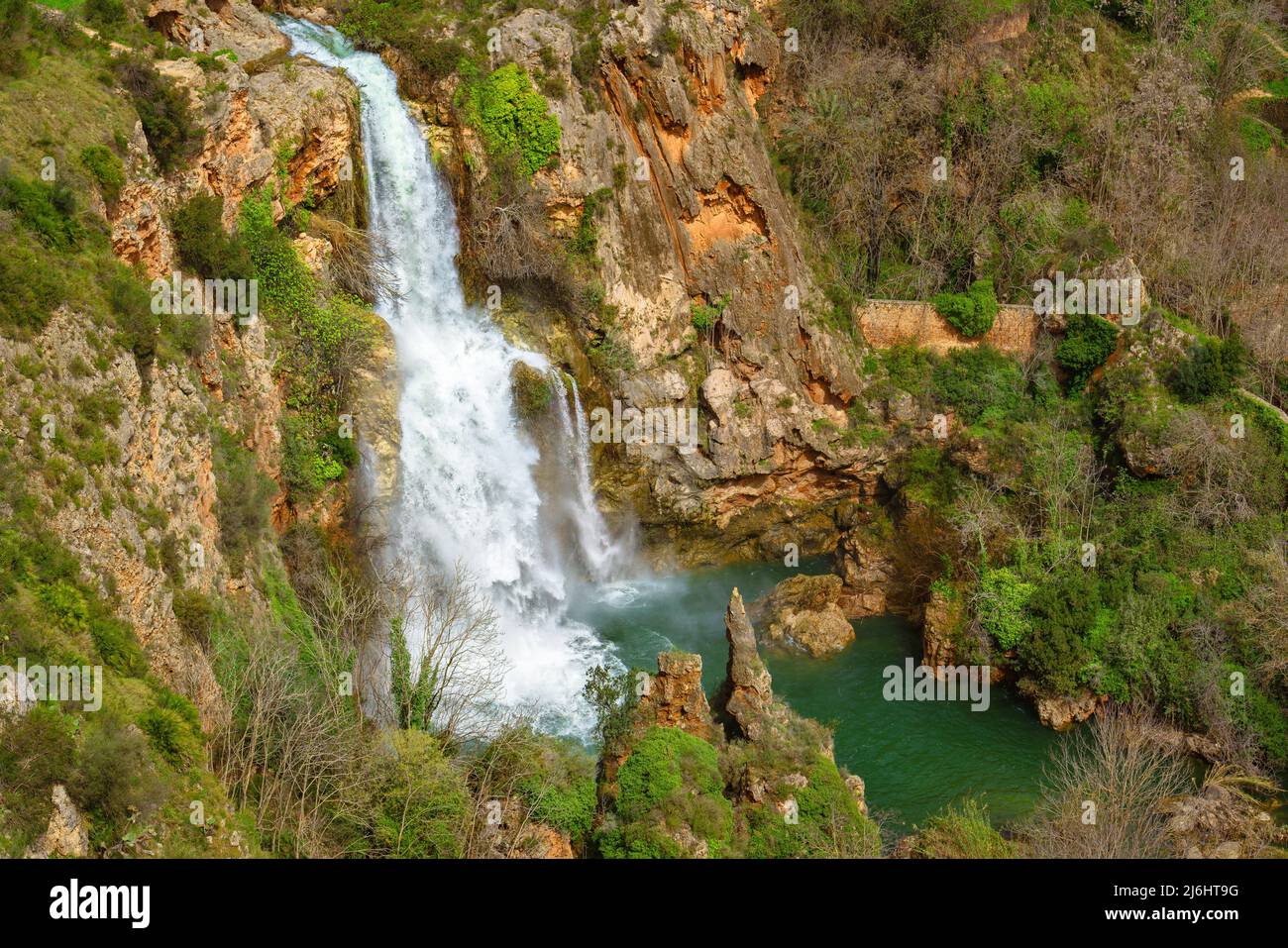 Salto de Chella, Vista panorámica de una cascada en la Comunidad Valenciana Foto de stock
