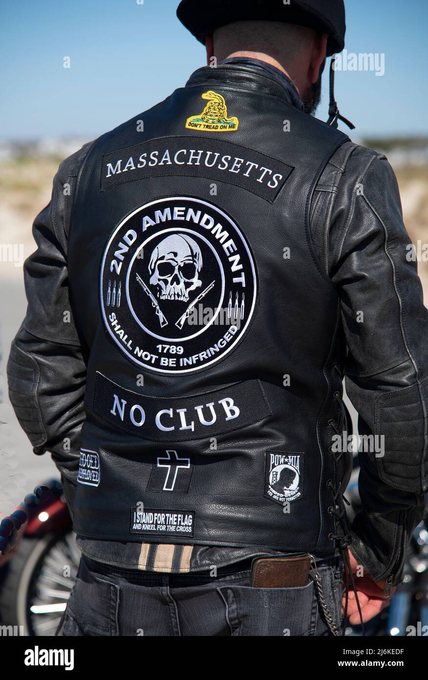 Bendice of the Bikes - West Dennis Beach (Cape Cod)., una chaqueta de cuero para motocicletas Foto de stock