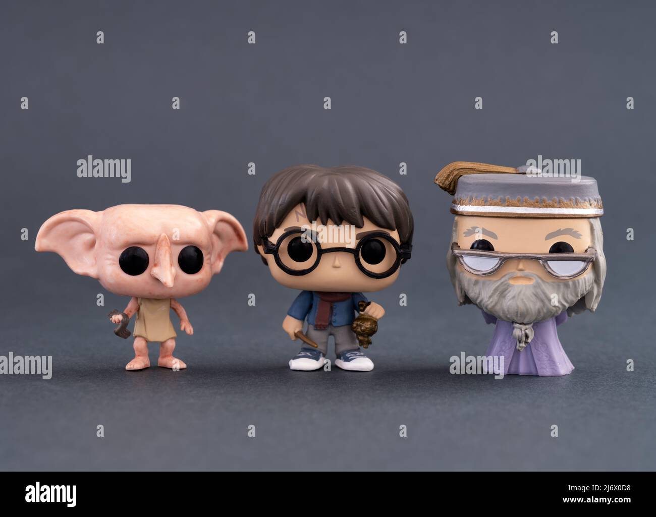 Tambov, Federación Rusa - Febrero 15, 2022 TRES FUNKO POP Harry Potter  Adviento Calendario Mini Figuras de Vinilo - elf Dobby, Harry Potter, y  Albus Du Fotografía de stock - Alamy