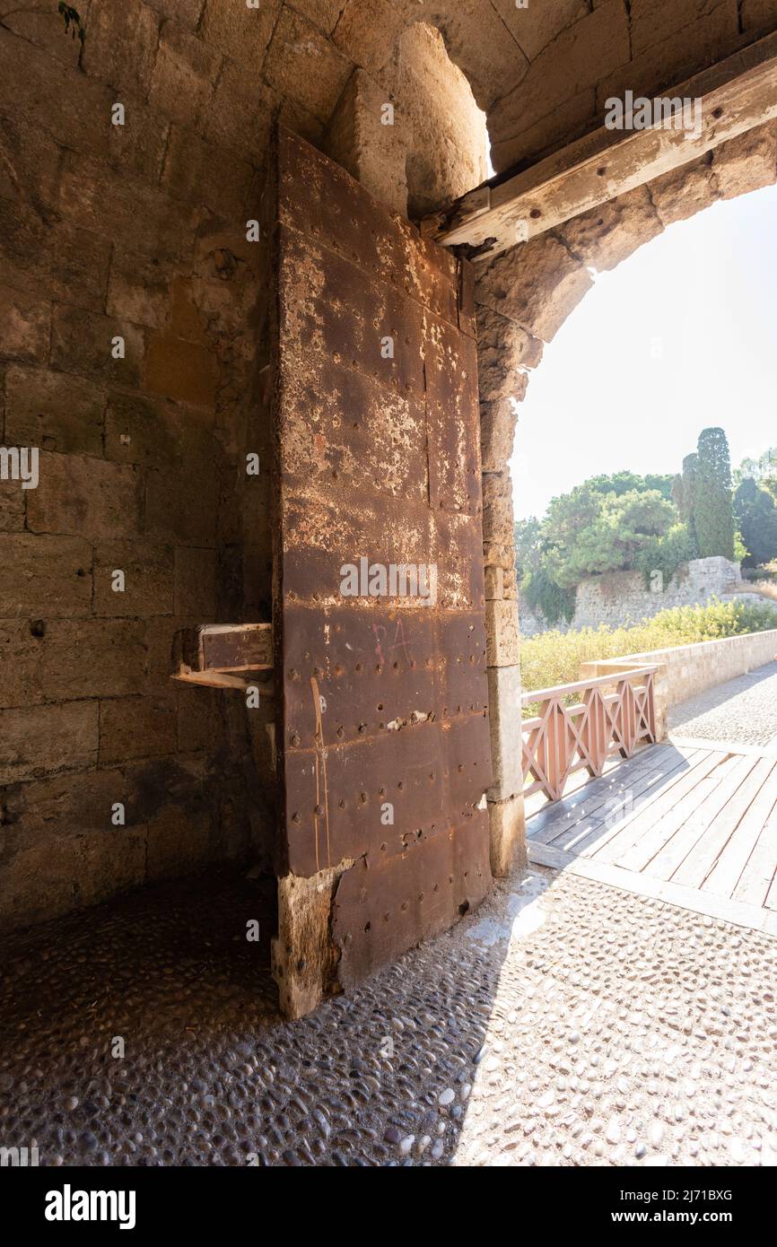 Puerta de Amboise en la fortaleza de Rodas, Grecia Foto de stock