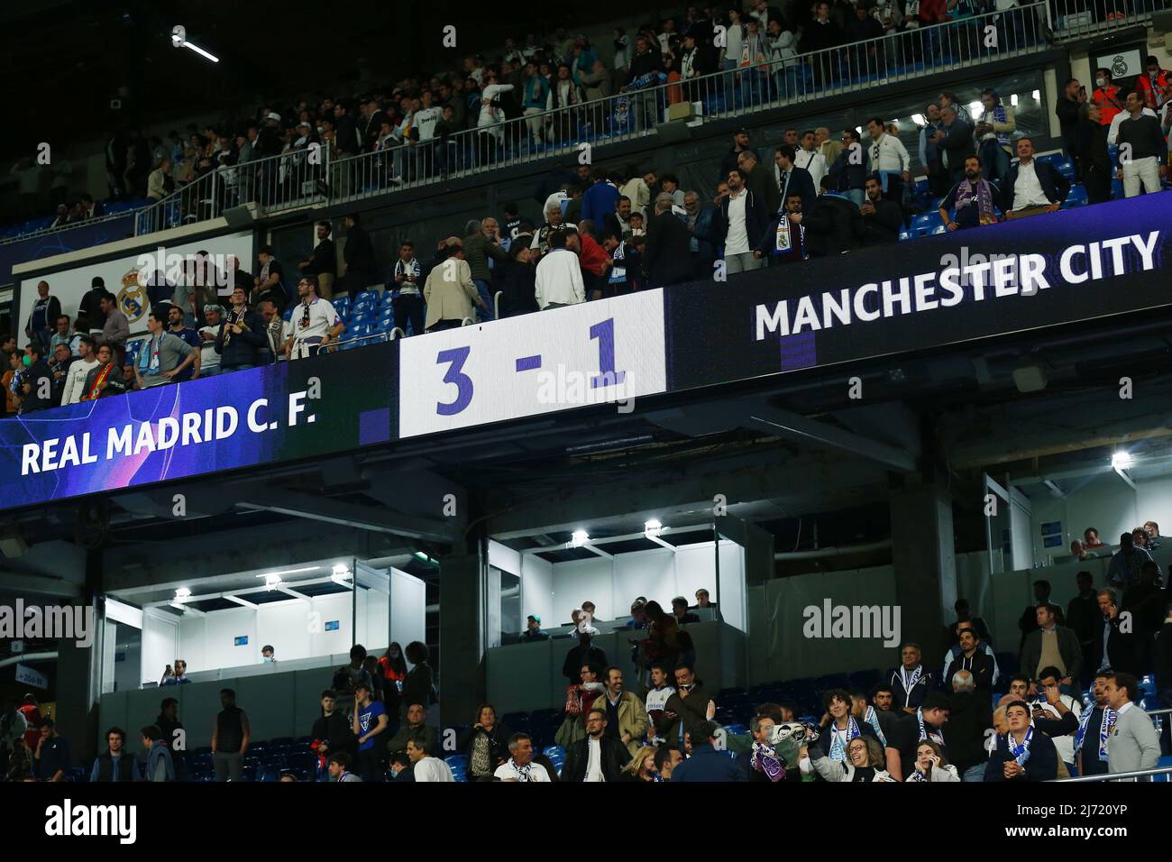 Vista general del marcador, 4 DE MAYO de 2022 - Fútbol / Fútbol : Marcador  electrónico que muestra el resultado del partido después de la Liga de  Campeones de la UEFA SEMIFINALES