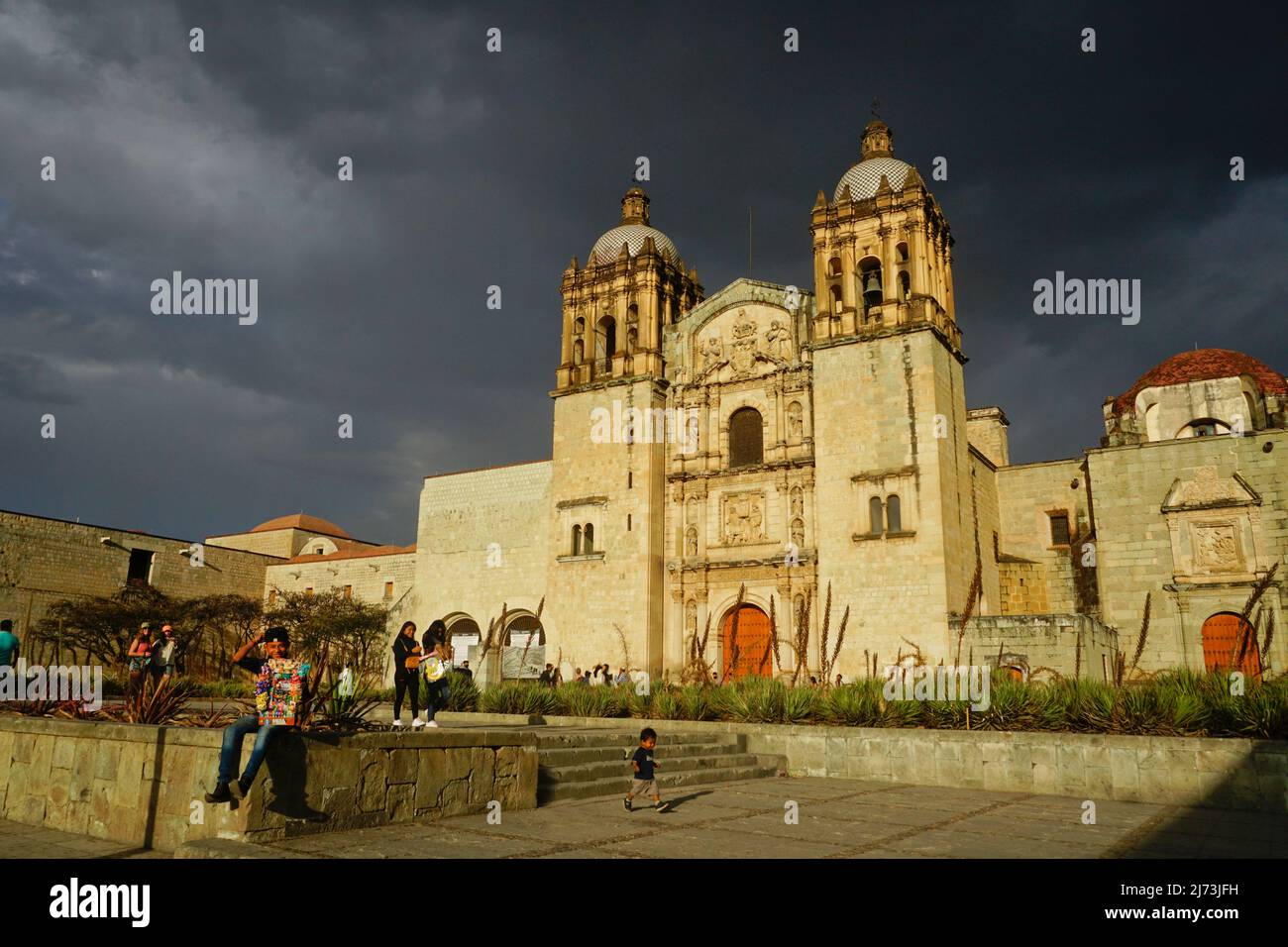 Iglesia de Santo Domingo de Guzmán, Ciudad de Oaxaca de Juárez, Oaxaca, México Foto de stock