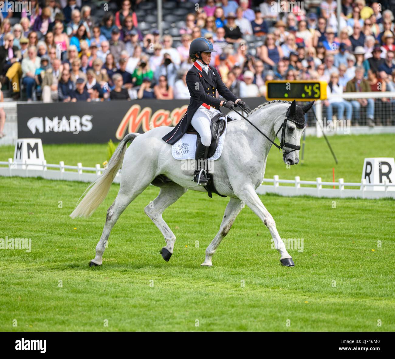 Kitty King y VENDREDI BIATS durante la fase de Dressage, Badminton Horse Trials, Gloucestershire UK 5 de mayo de 2022 Foto de stock