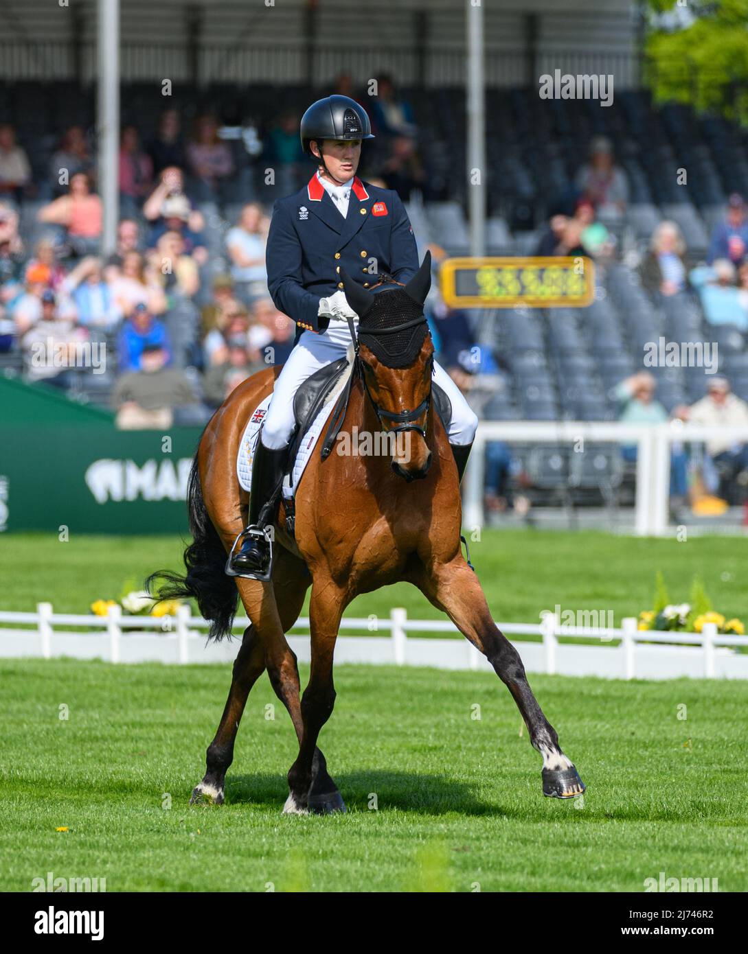 Tom McEwen y TOLEDO DE KERSER durante la fase de Dressage, Badminton Horse Trials, Gloucestershire UK 5 de mayo de 2022 Foto de stock