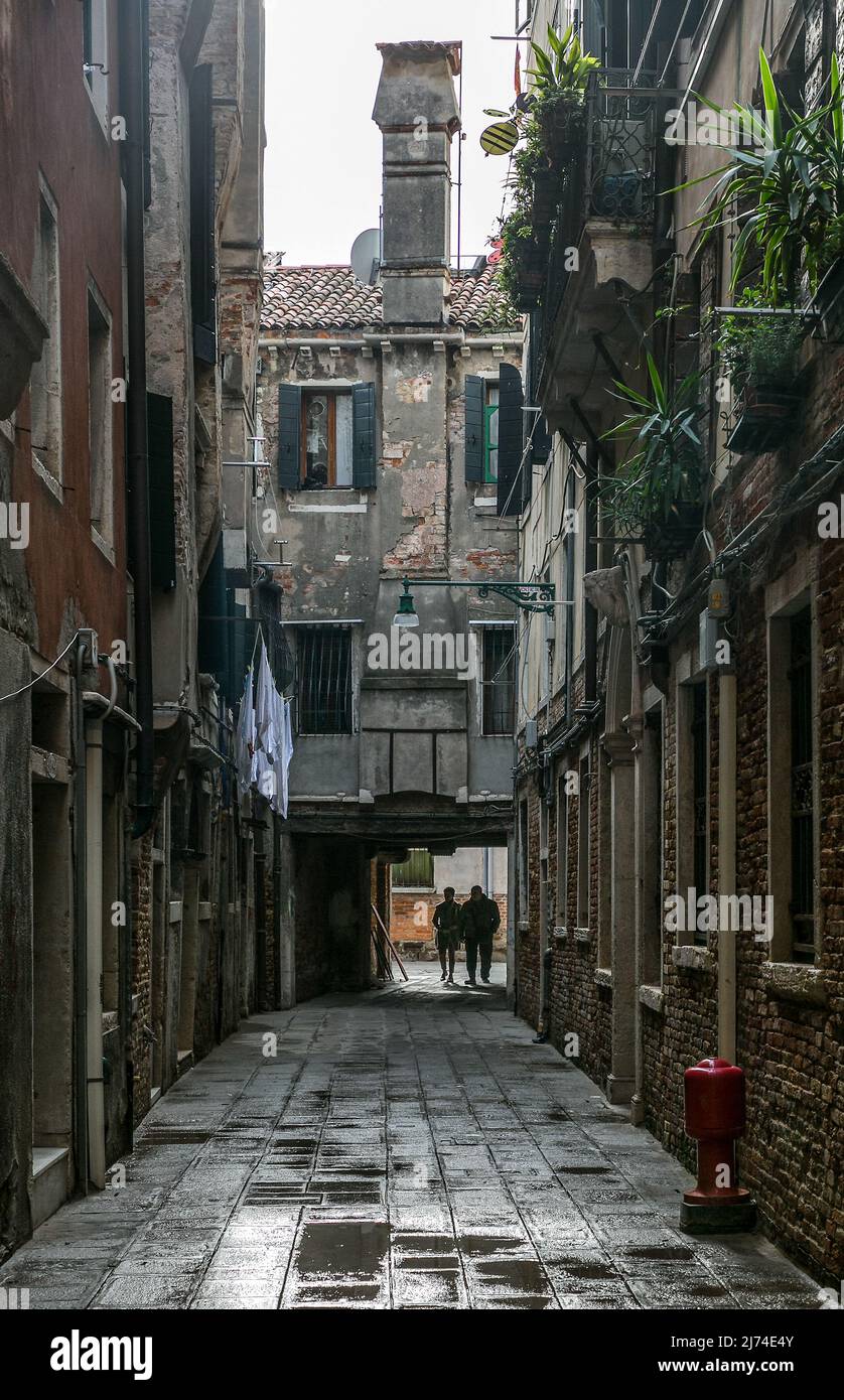 Italien Venedig Gasse im Cannaregio-Bezirk -588 Foto de stock