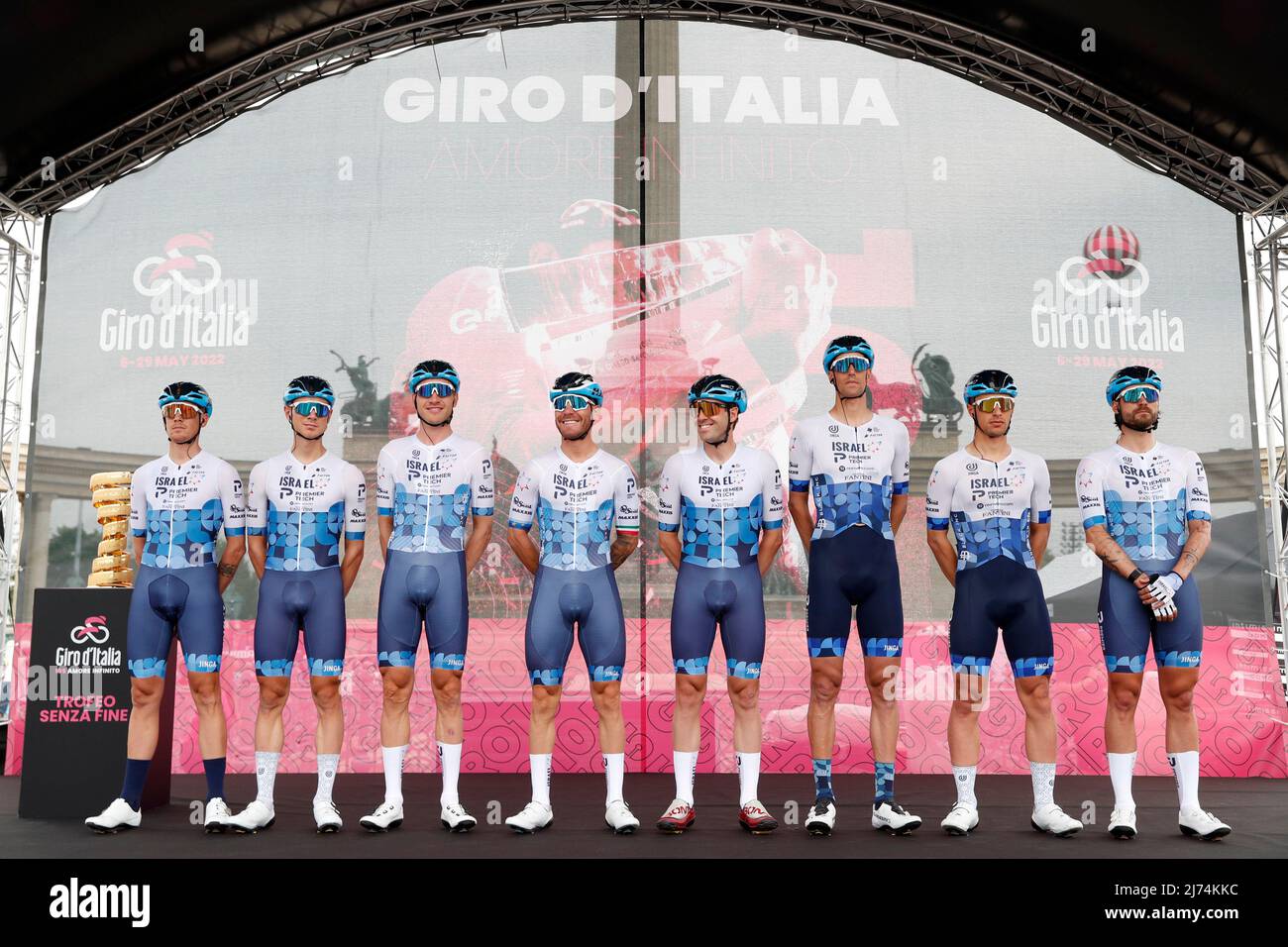 Ciclismo - Giro d'Italia - Etapa 1 - Budapest a Visegrad, Hungría - 6 de  mayo de 2022 Equipo