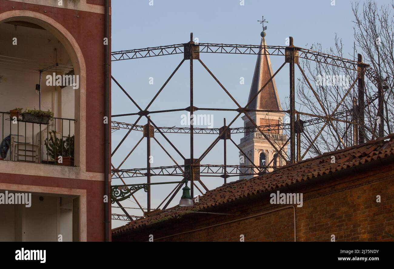 Italien Venedig San Francesco della Vigna -361 Spitze des Campanile 16 JH davor altes Gasometer enlaces Loggia privada Foto de stock