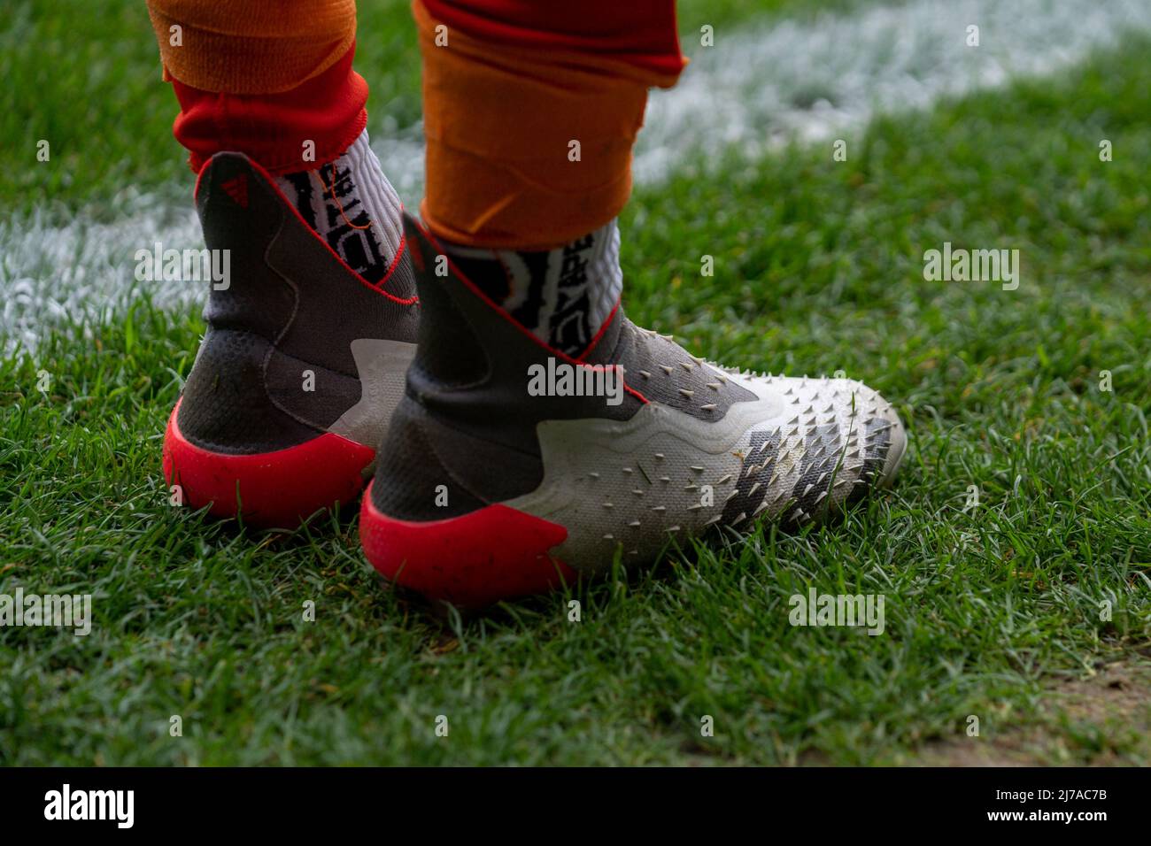 Botas de futbol adidas predator freak 3 sin cordones fotografías e imágenes  de alta resolución - Alamy