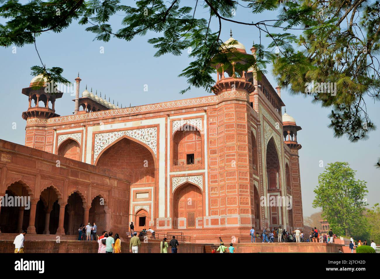 South Grand puerta de entrada del Taj Mahal Foto de stock