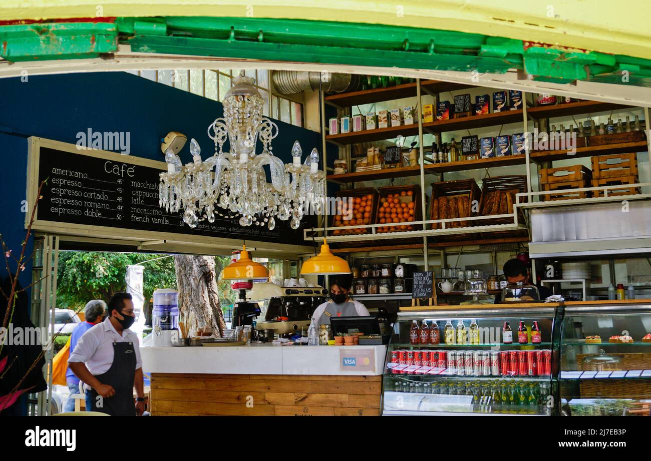 Café Toscano Pronto, Mercado Michoacán en el rico barrio de Colonia Condesa, Ciudad de México, México Foto de stock