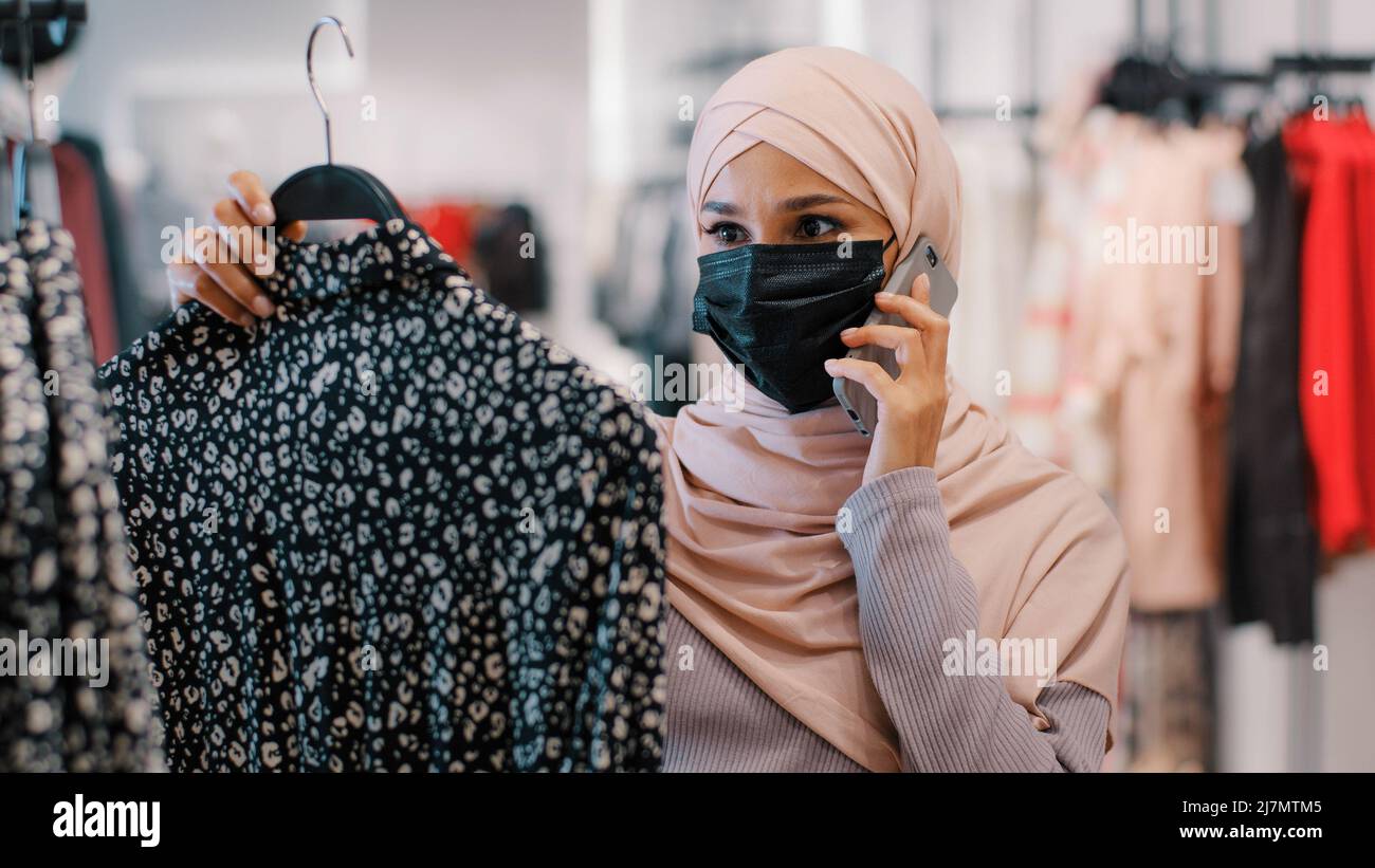 Comprar ropa fotografías e imágenes de alta resolución - Alamy