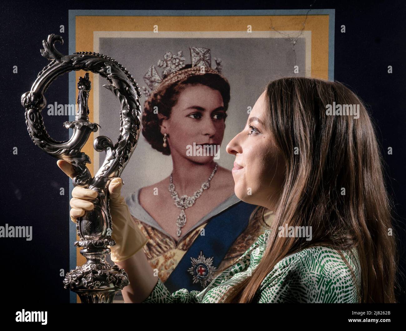 Rosalind Kelly tiene un Braganza Crozier, que se cree que fue