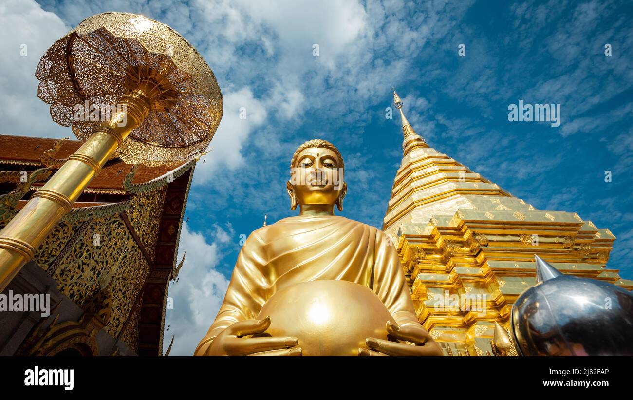 Wat Phra That Doi Suthep Templo Budista En Chiang Mai, Tailandia. Foto de stock