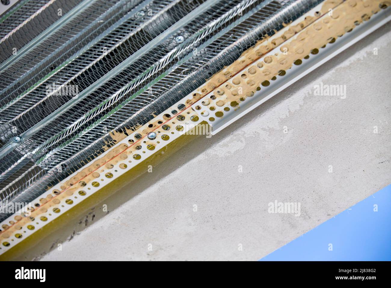 malla metálica galvanizada apilada en muchas capas imagen de fondo  Fotografía de stock - Alamy