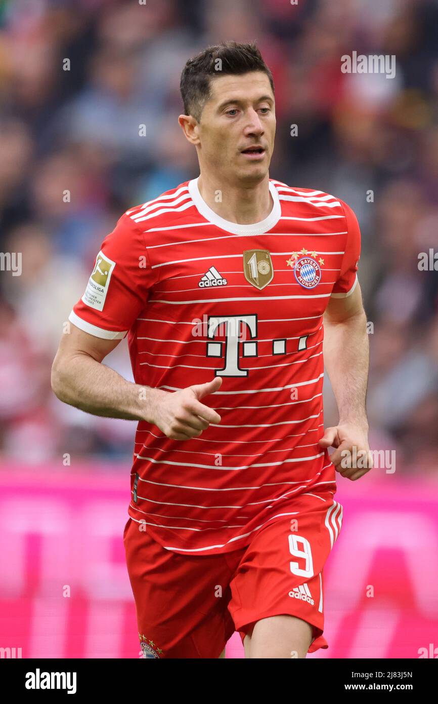 Segunda Camiseta Bayern Munich Jugador Lewandowski 2021-2022