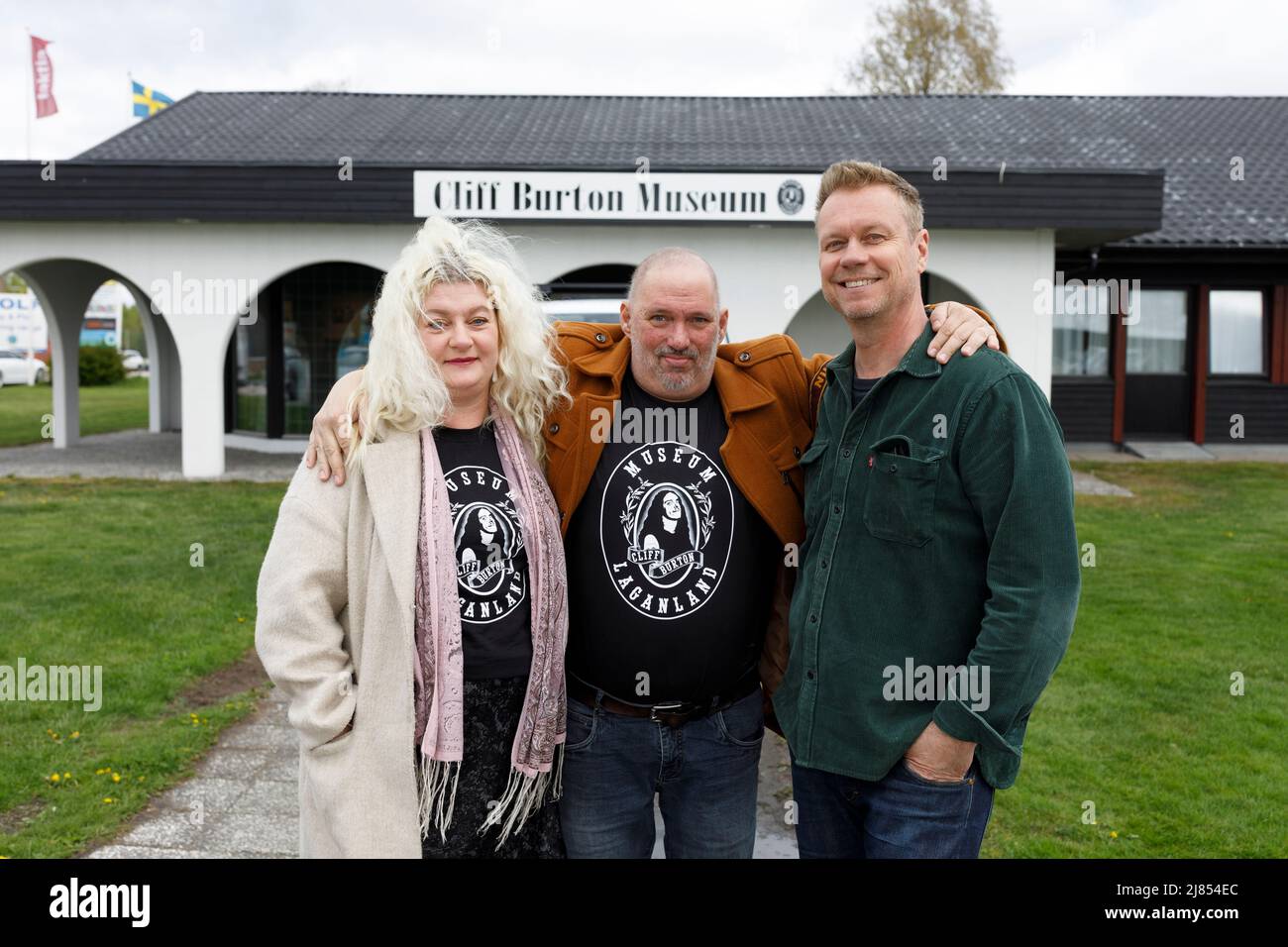 El Museo Cliff Burton abre este fin de semana en Lagan, a las afueras de  Ljungby, en Suecia. El museo honrará la vida del bajista de Metallica, que  murió en un accidente