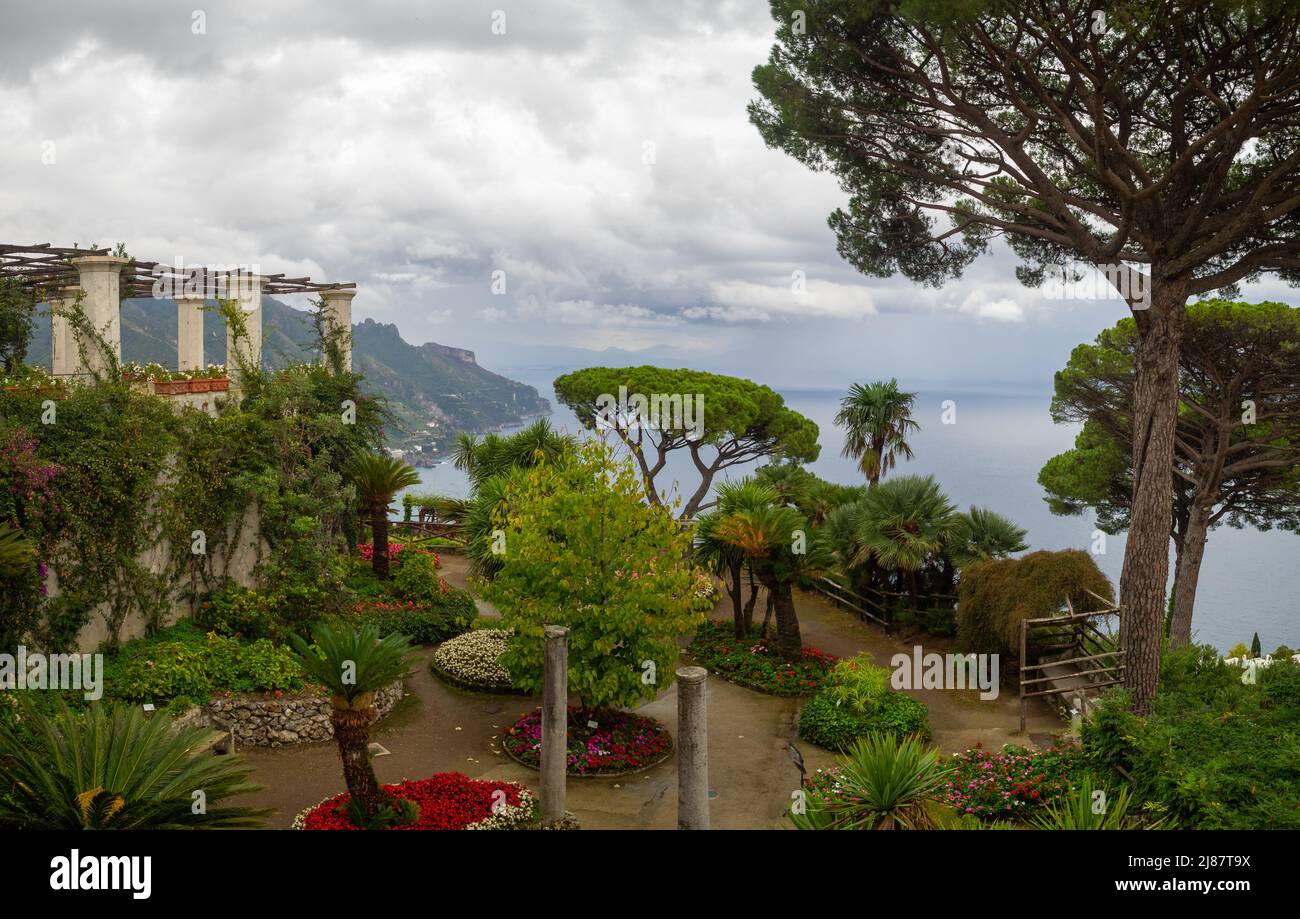 Jardines Villa Rufolo, Ravello Foto de stock