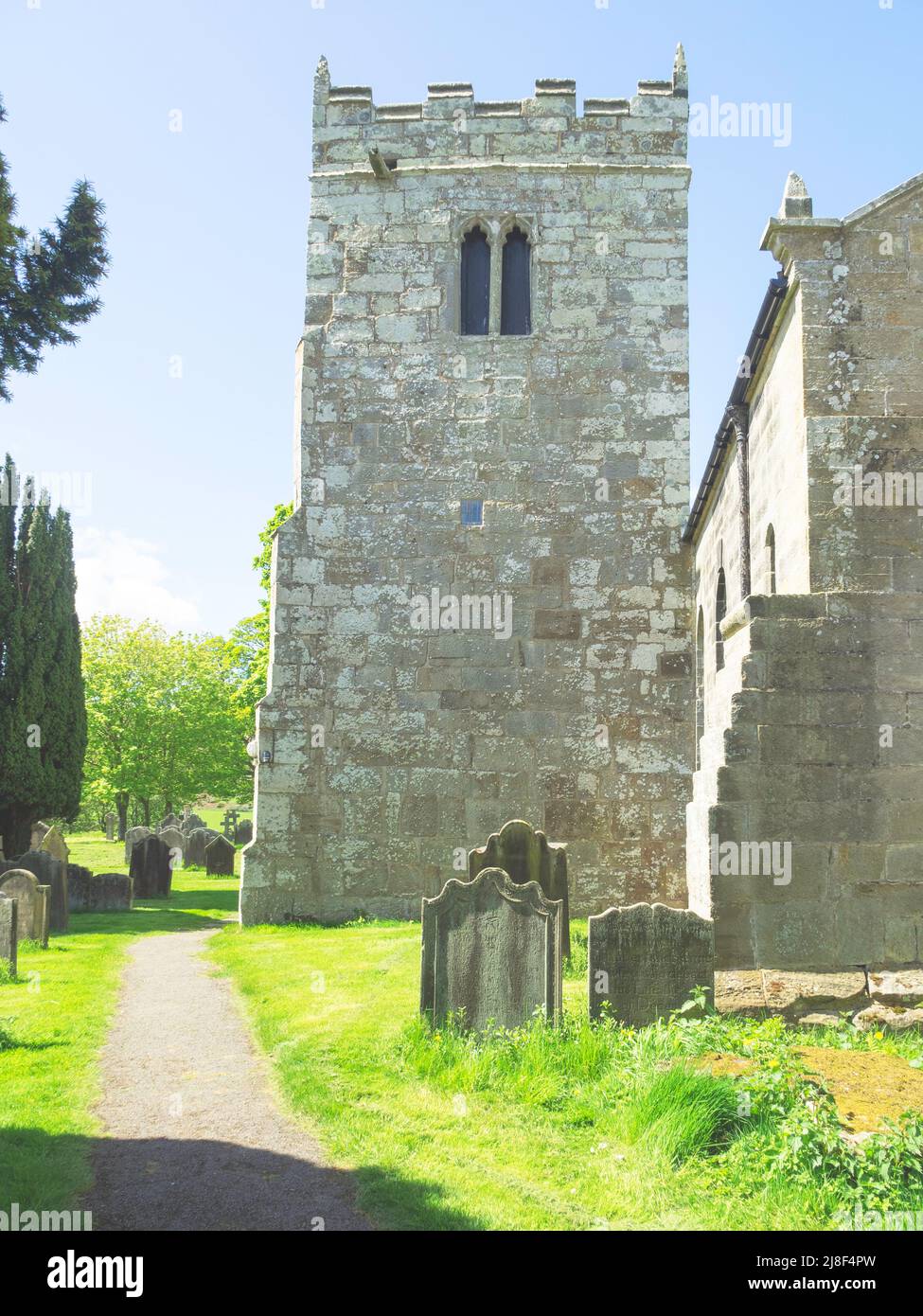 La iglesia de St Hilda Danby, North Yorkshire, Reino Unido en Danby Dale construido sobre un antiguo cementerio pre-Cristianos Foto de stock
