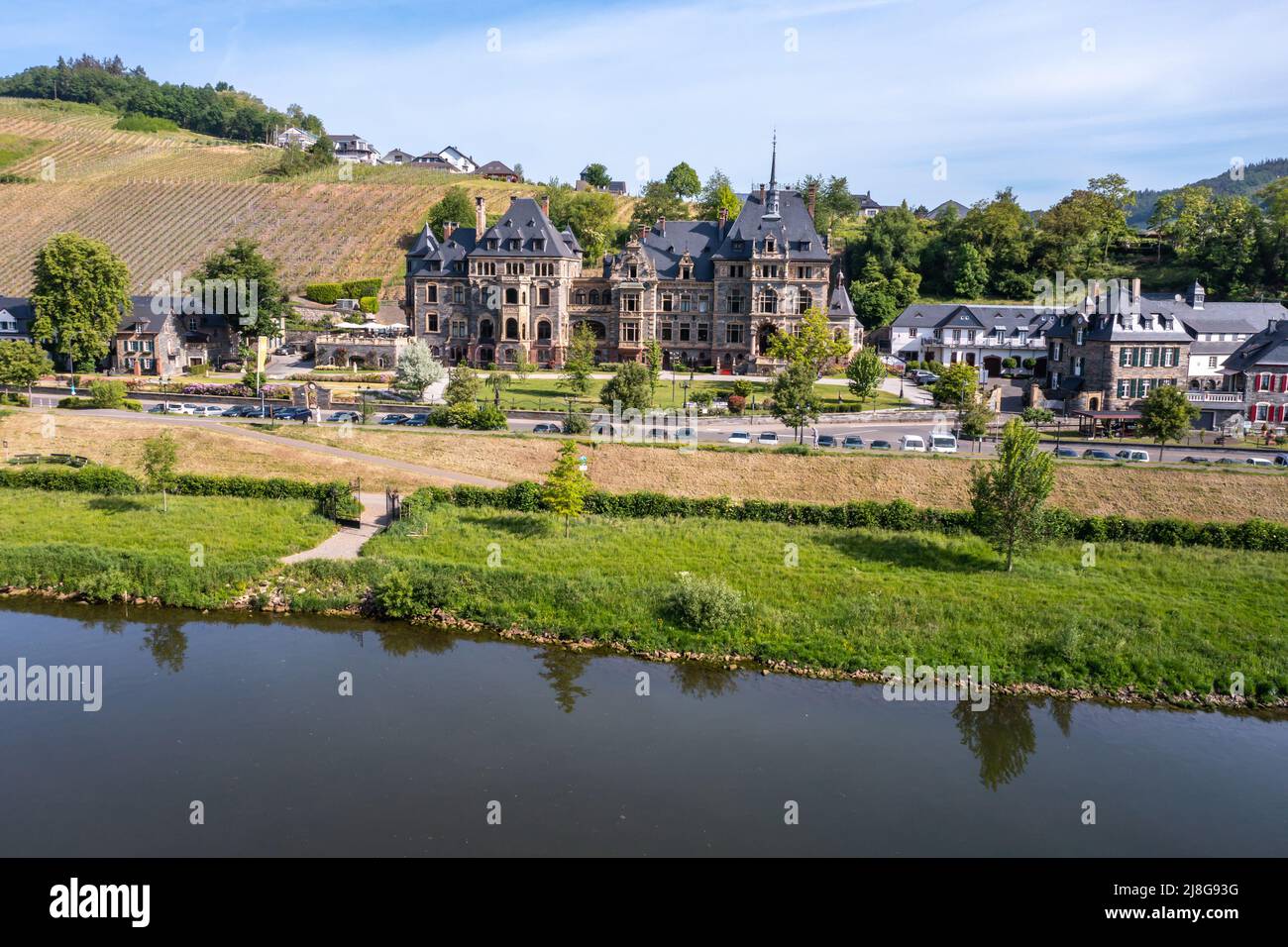 Schloss Lieser, Lieser, Valle del Mosela, Alemania Foto de stock