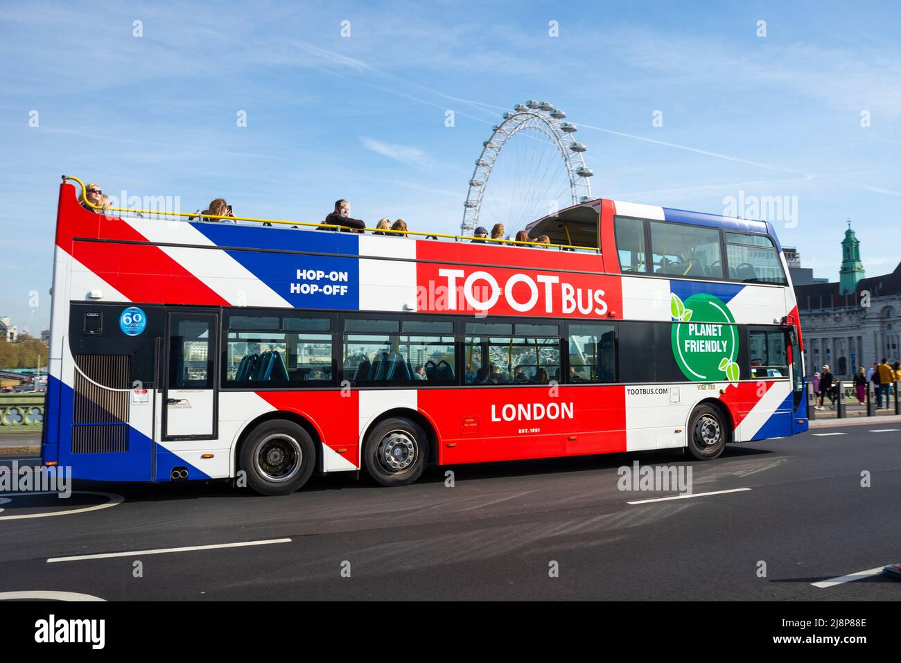 Autobús Toot, autobús turístico de Londres en el autobús de bandera de
