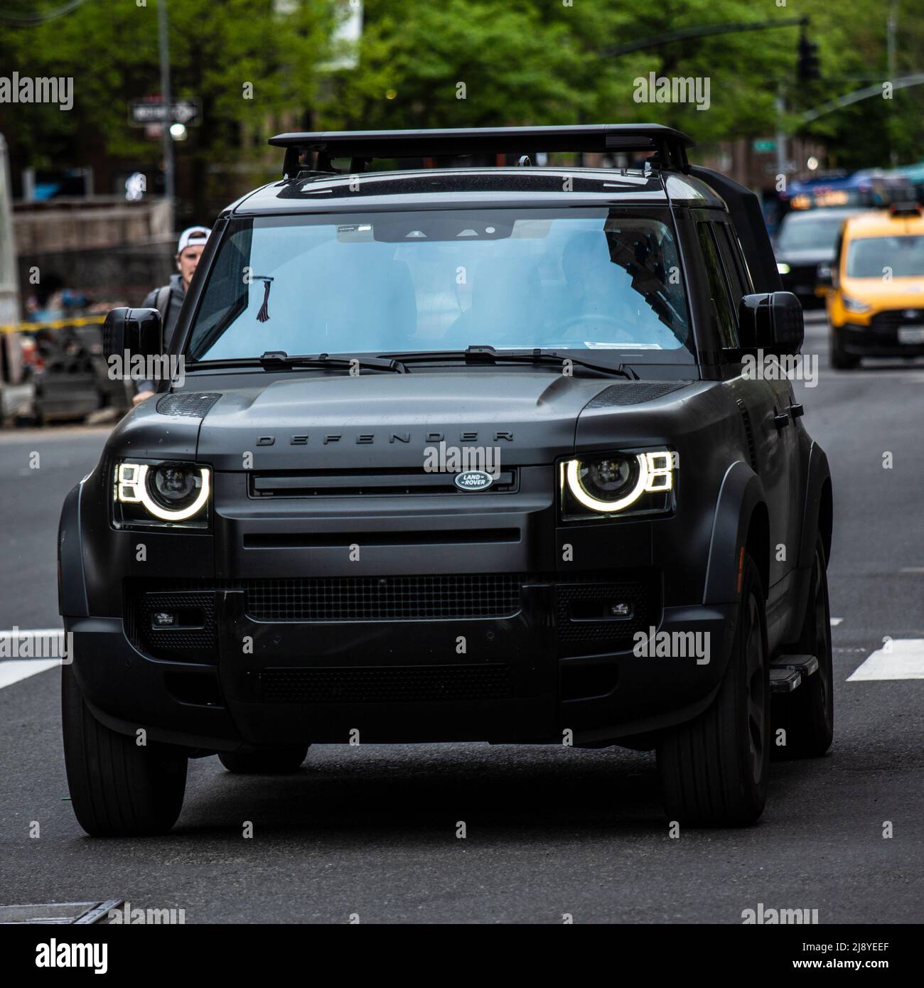 Land Rover Defender en Manhattan / Nueva York Foto de stock