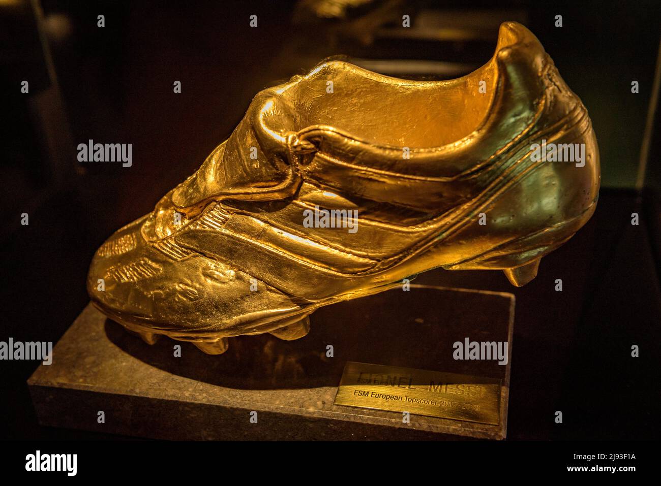 Bota de oro fotografías e imágenes de alta resolución - Alamy