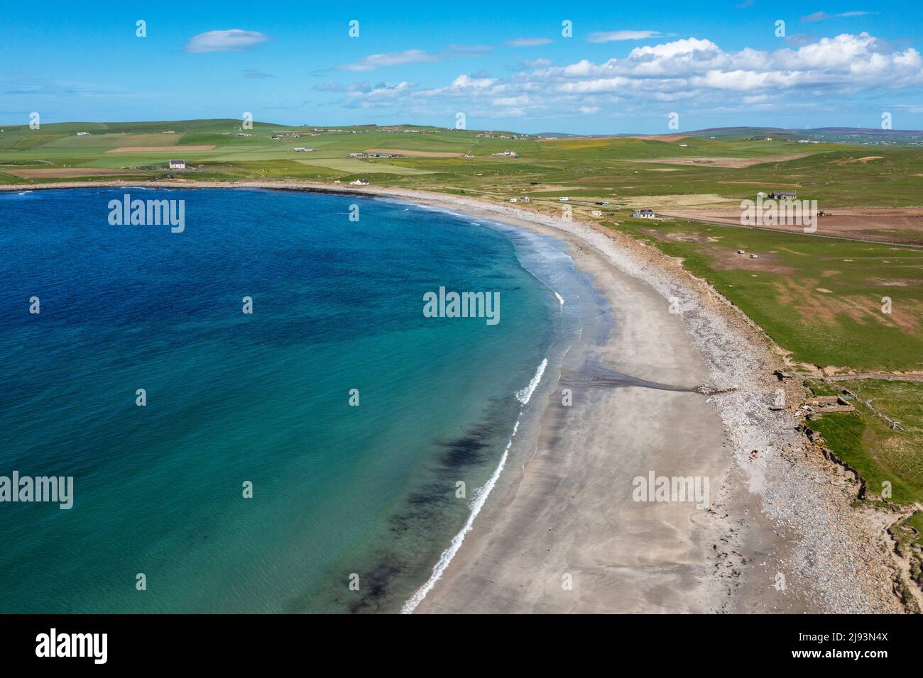 Vista aérea de la Bahía de Skaill, Orkney West continental, Islas Orkney, Escocia Foto de stock