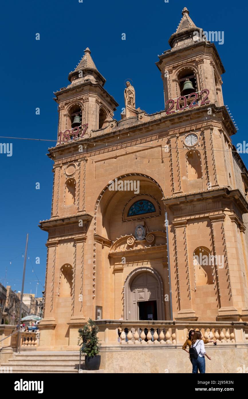 Iglesia de Nuestra Señora de Pompeya, Marsaxlokk, Malta Foto de stock