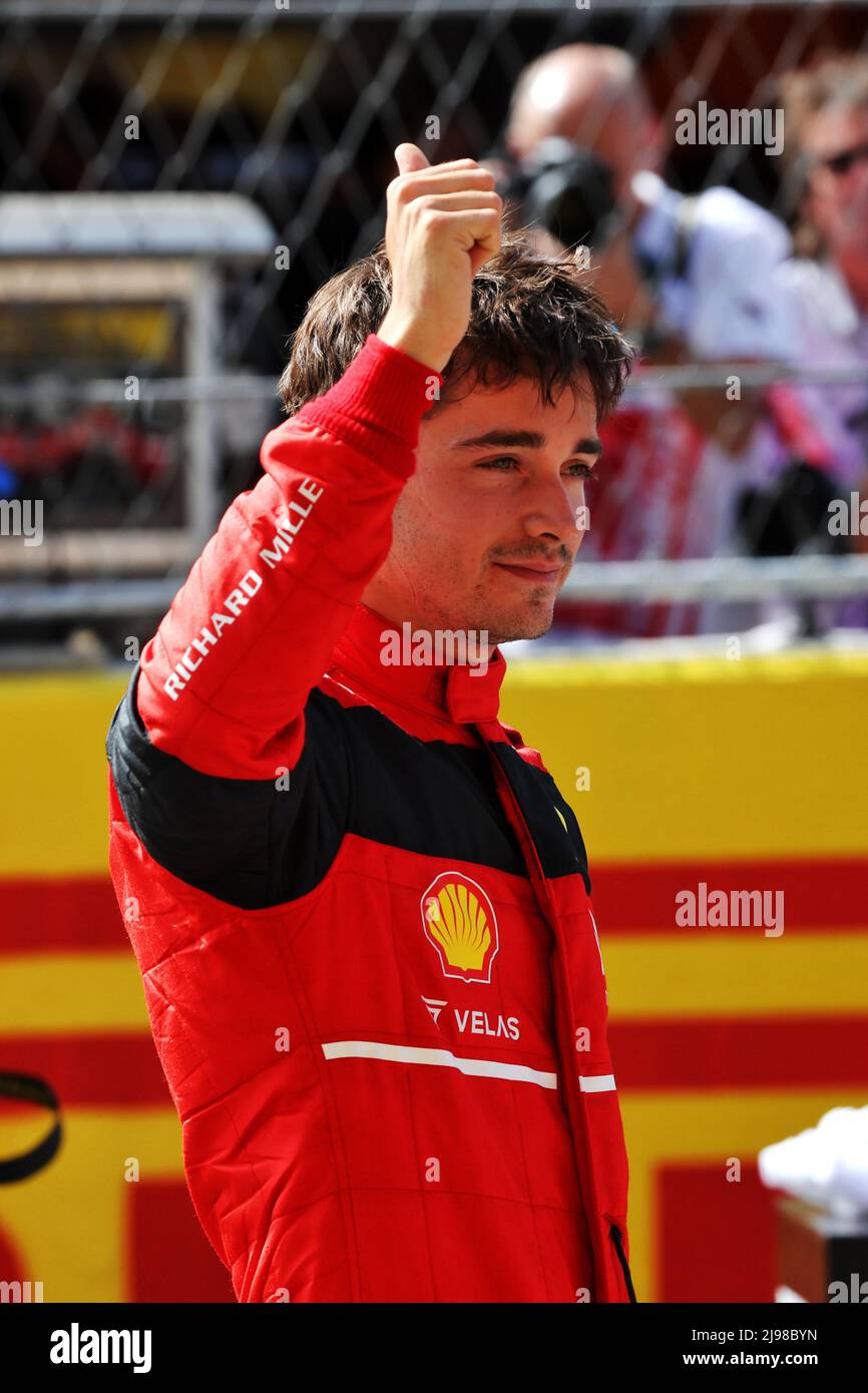 Charles Leclerc (MON) Ferrari celebra su posición de polo en la  calificación de parc ferme. Gran Premio de España, sábado 21st de mayo de  2022. Barcelona, España Fotografía de stock - Alamy