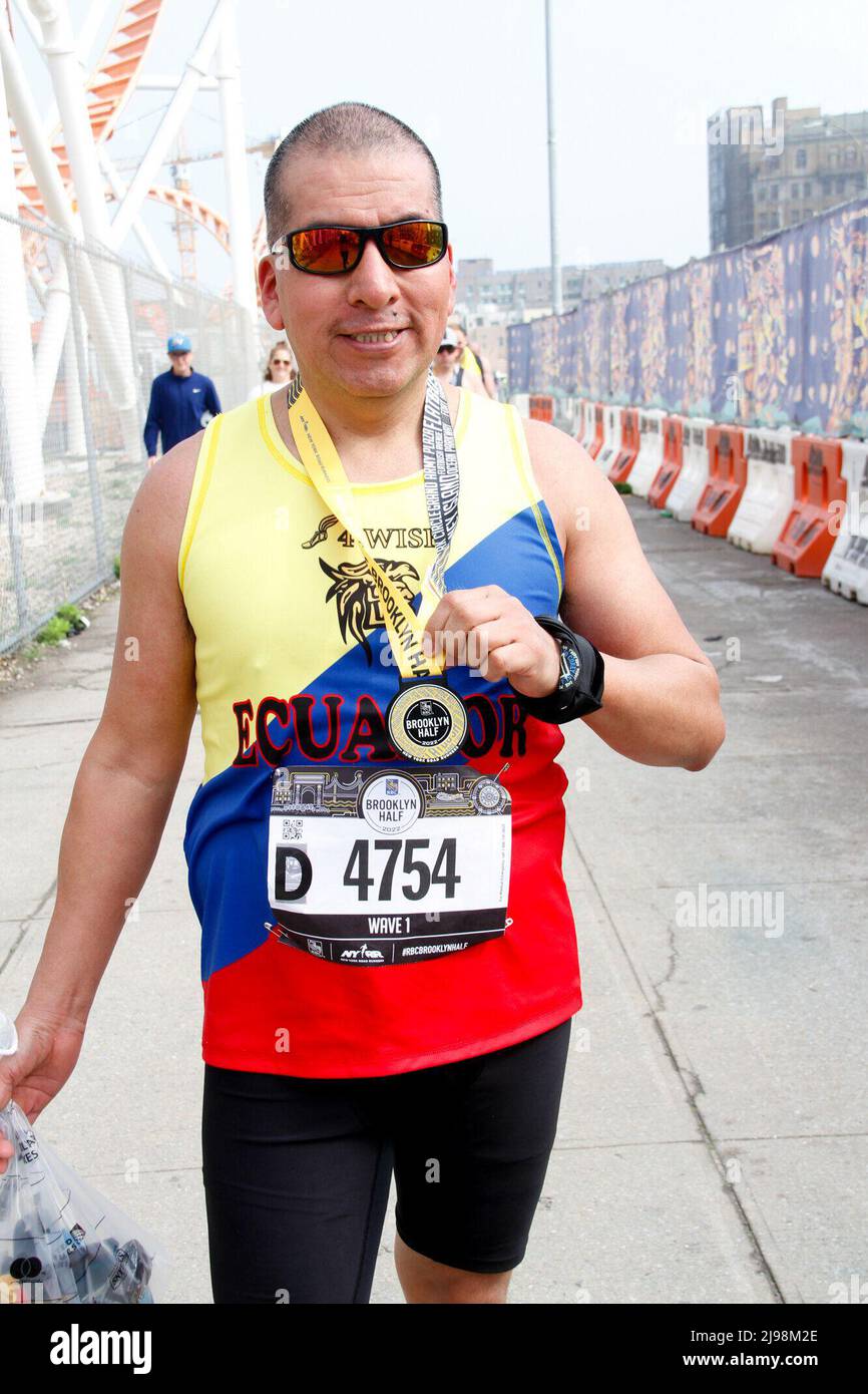 Brooklyn, EE.UU., EE.UU. 21st de mayo de 2022. (SPO) Brooklyn Half Marathon  13,1-Mile Race. 21 de mayo de 2022, Brooklyn, Nueva York, EE.UU.: La media  maratón de Brooklyn vuelve este año después