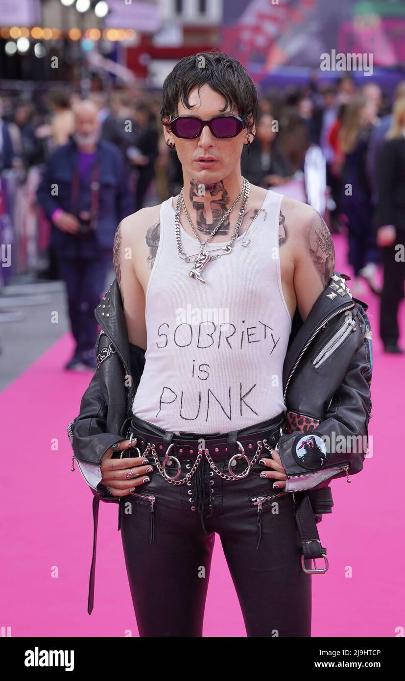 Damon Baker llegando al estreno de Pistol, en el Odeon Luxe, Leicester  Square, Londres. Fecha de la foto: Lunes 23 de mayo de 2022 Fotografía de  stock - Alamy
