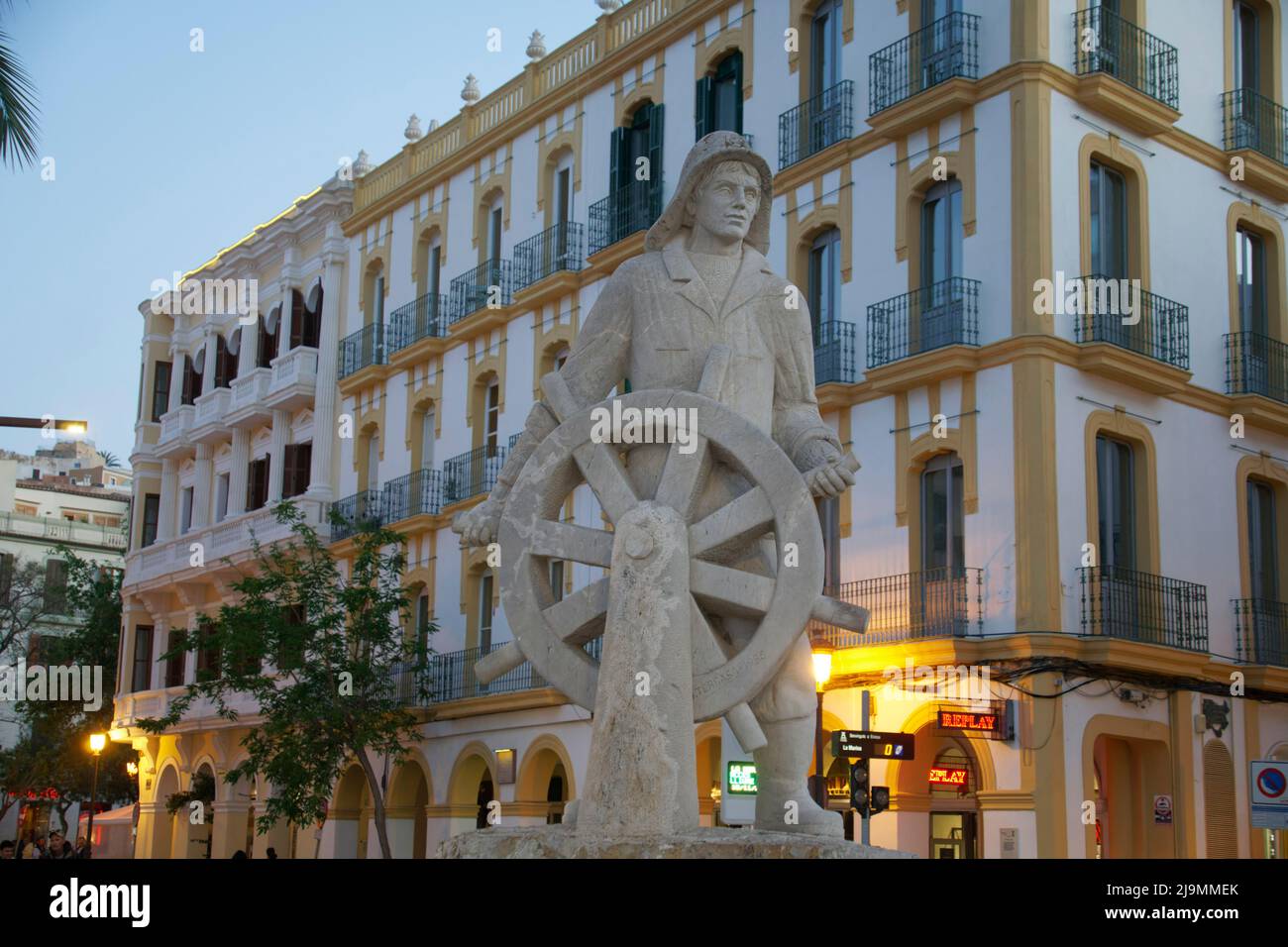 Seemann Denkmal, Ibiza Ciudad, Ibiza, Eivissa, Balearen Inseln, Español, Europa Foto de stock