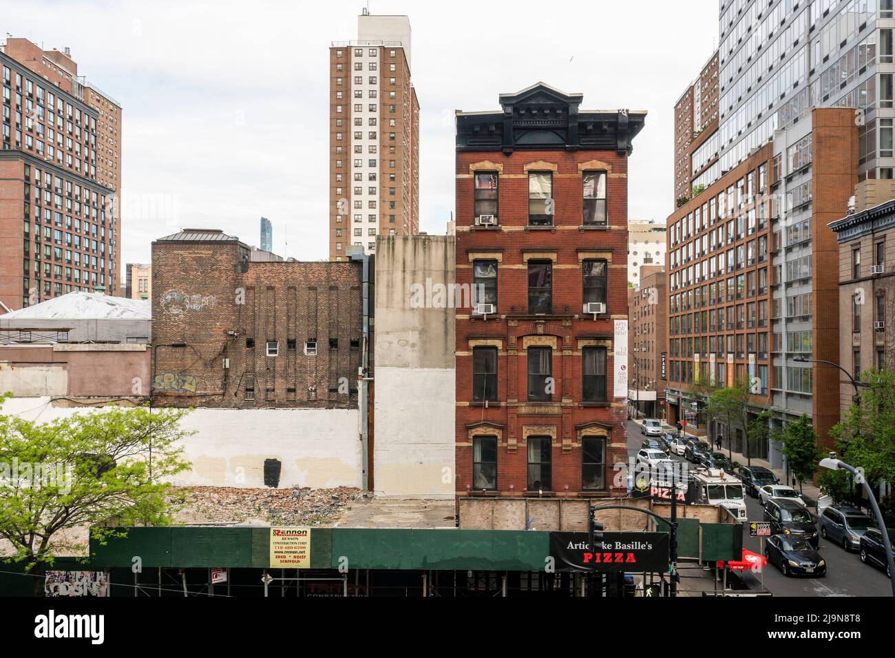 Apartamentos en el barrio Chelsea de Nueva York el miércoles, 11 de mayo de 2022 (© Richard B. Levine) Foto de stock
