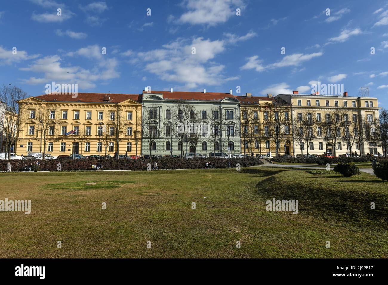 Zagreb: Plaza del Rey Tomislav (Kralja Tomislava Trg). Croacia Foto de stock