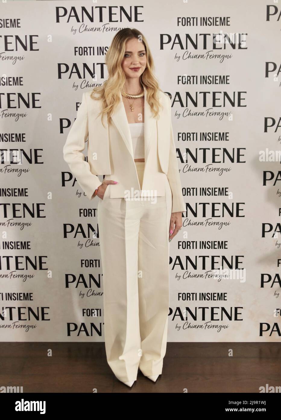 Charla pantene reunión en vivo con Chiara Ferragni, Valeria Consorte y  Danila De Stefano Fotografía de stock - Alamy