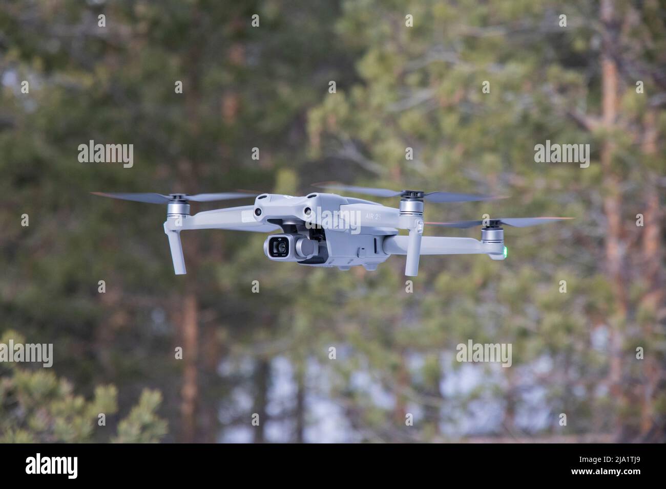 Drones de aire fotografías e imágenes de alta resolución - Alamy