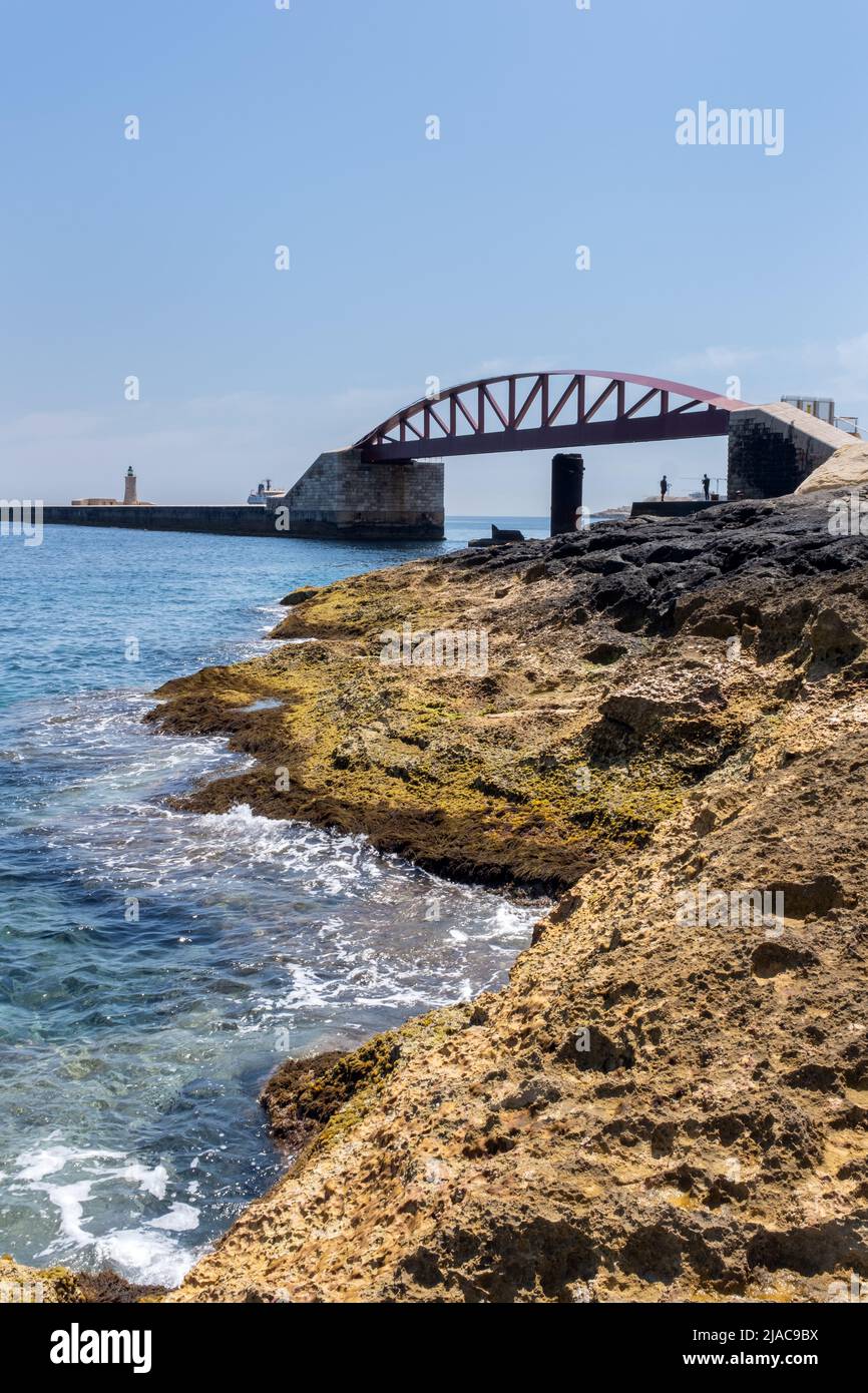 Puente de San Elmo, Valletta, Malta Foto de stock