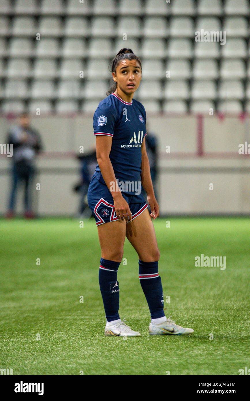 Sakina Karchaoui De Paris Saint Germain Reacciona Durante El Campeonato ...