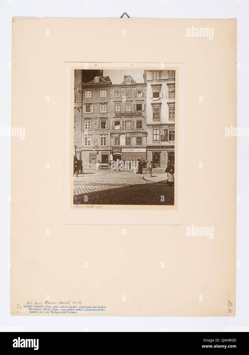 1st, nuevo mercado 10-11. Franz Holluber (1858-1942), fotógrafo Foto de stock