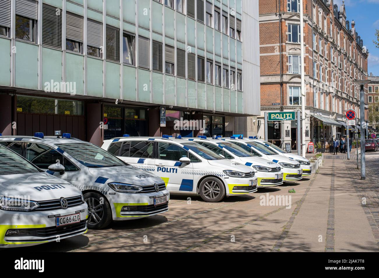 Coches de policía en Copenhague, Dinamarca Foto de stock