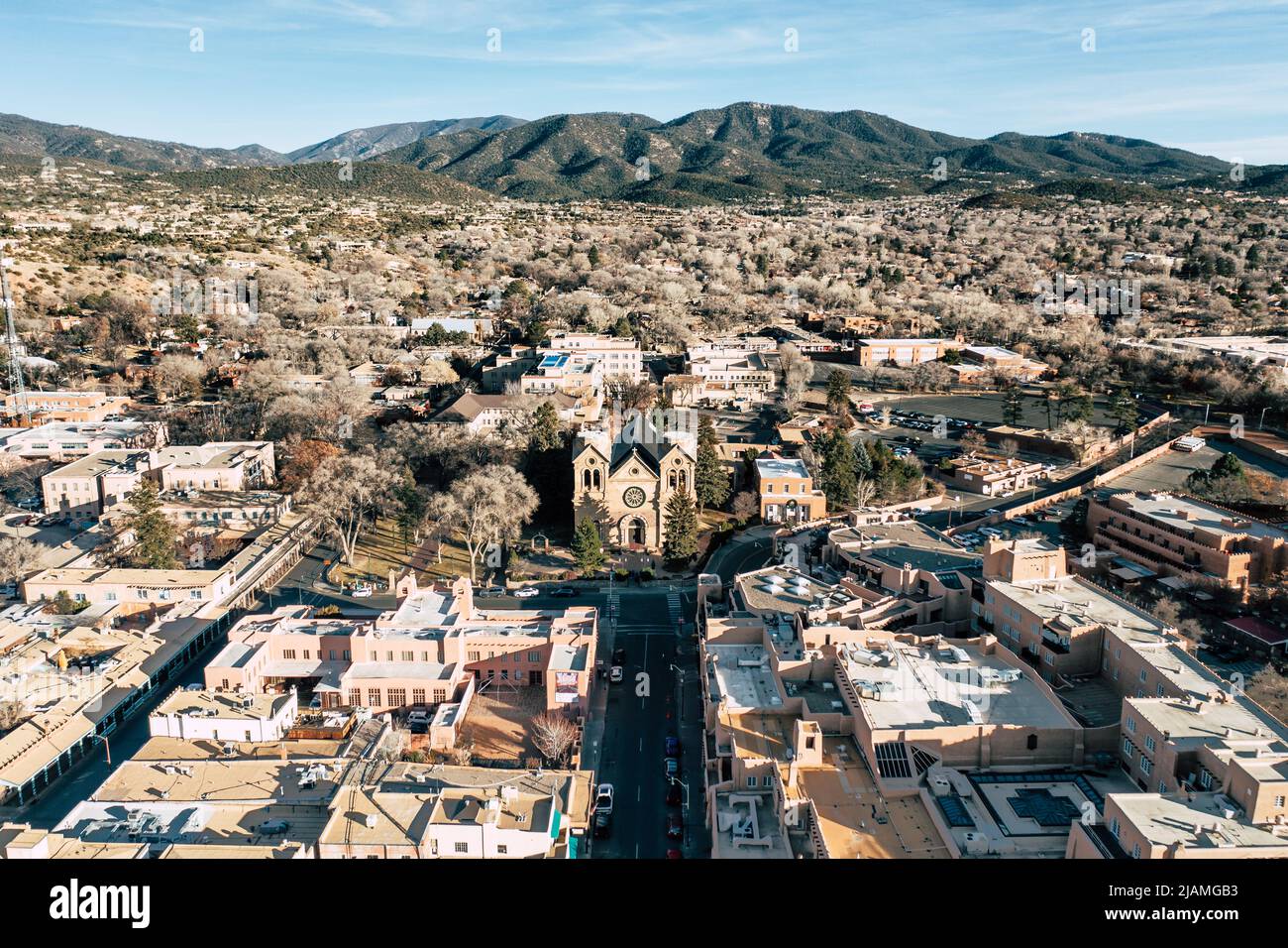 Vista aérea del centro de Santa Fe, Nuevo México Foto de stock