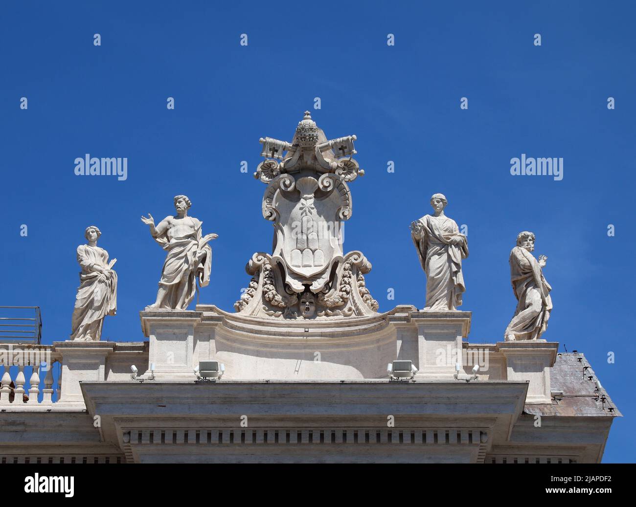 Esculturas neoclasicas fotografías e imágenes de alta resolución - Alamy