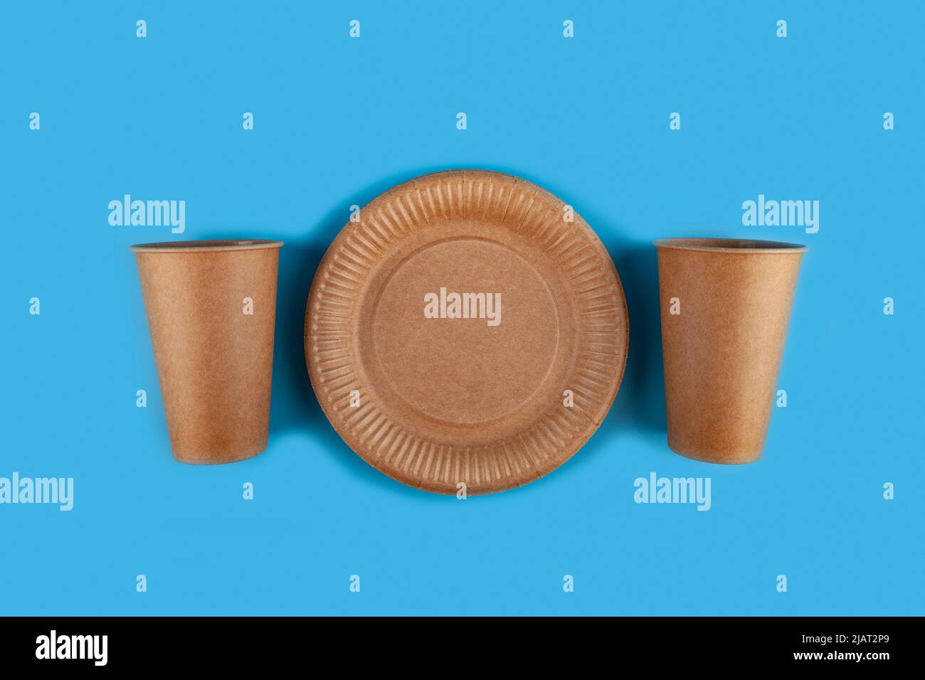 Plato desechable fotografías e imágenes de alta resolución - Alamy