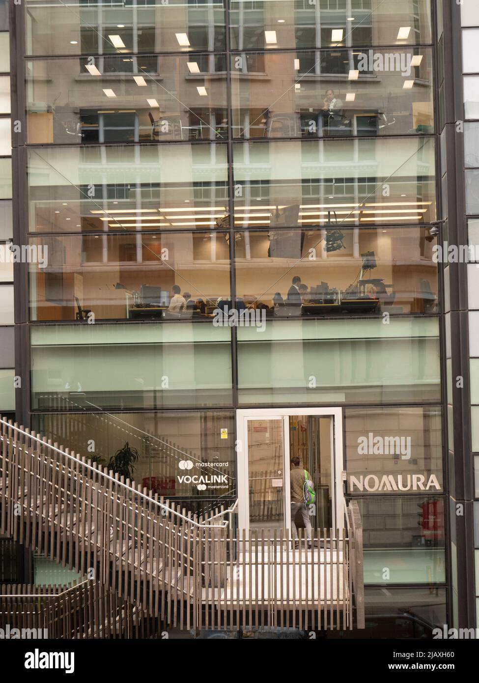 Sede de Nomura en Londres Foto de stock