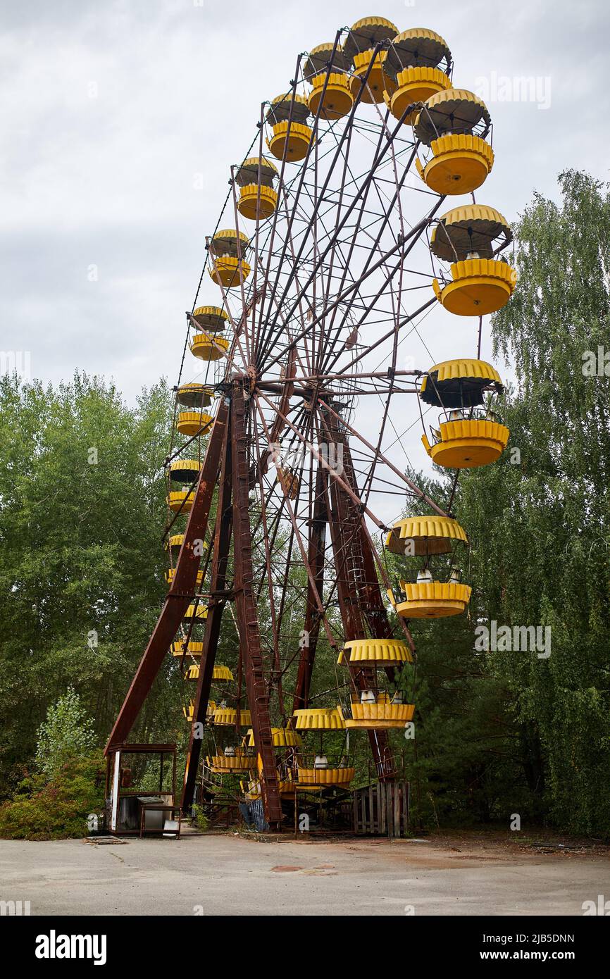 Las Atracciones Más Peligrosas Del Mundo Carrusel peligroso fotografías e imágenes de alta resolución - Alamy