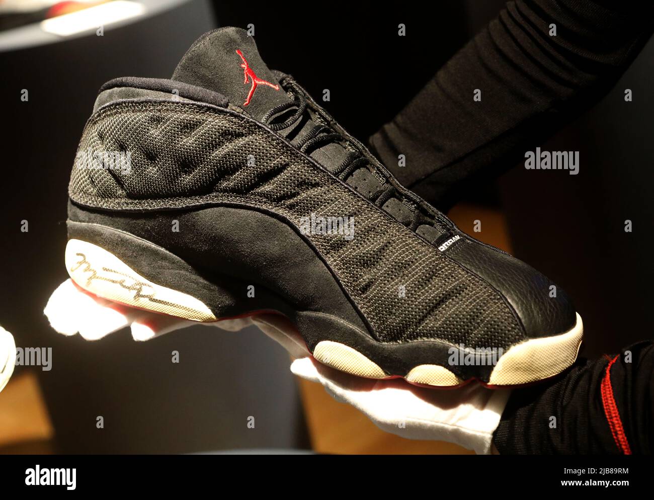 Nike air jordan fotografías e imágenes de alta resolución - Alamy