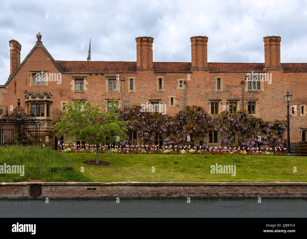 River Court, Magdalene College, vista desde Quayside en River Cam, Cambridge, Foto de stock